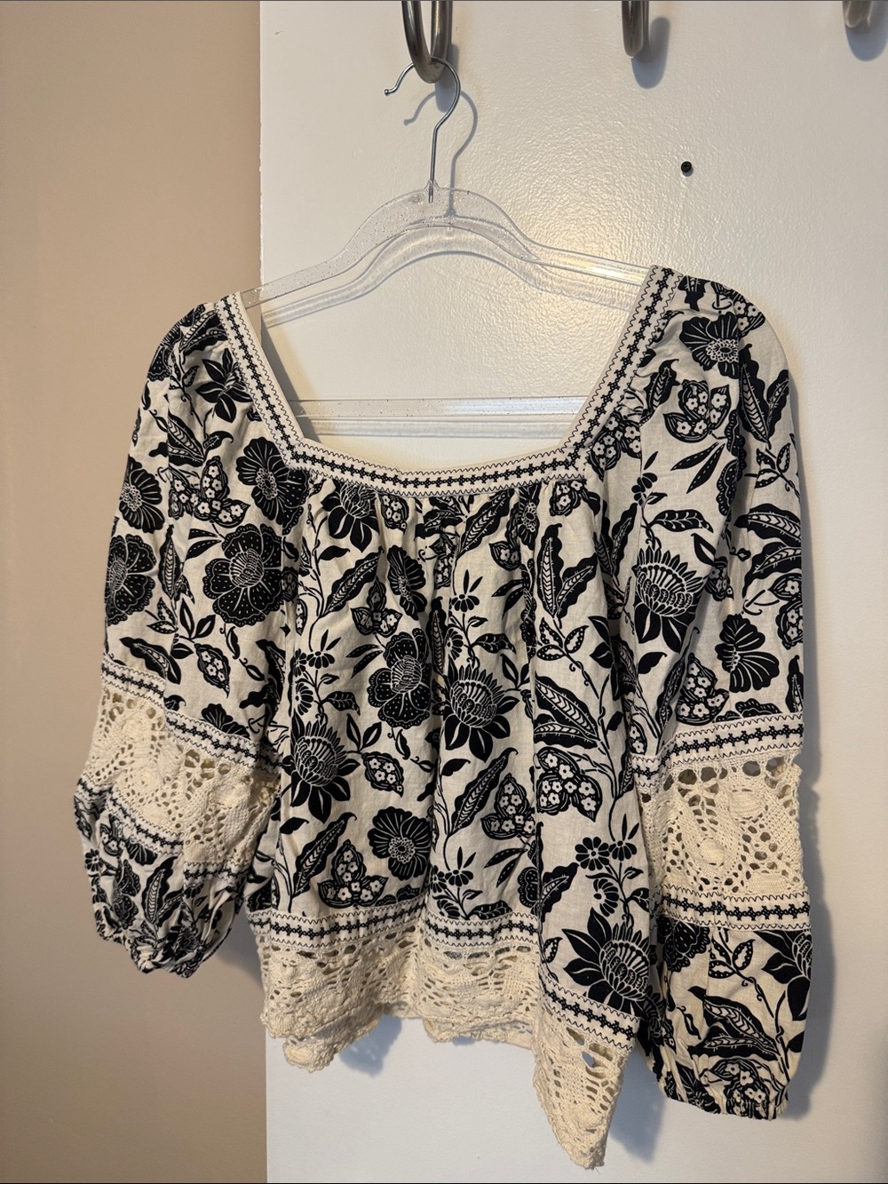 Boho Floral Lace Trim Peasant Top - Black and Cream - Picture 3 of 3